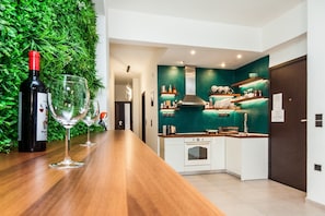 Interior - Beautiful Aparment in Psiri-Monastiraki (Athens)