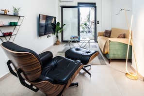 Living area - Beautiful Aparment in Psiri-Monastiraki (Athens)