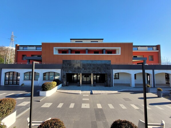 Fachada da propriedade