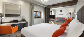 BHotel