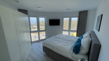 3 chambres, lit parapluie, Wi-Fi, draps fournis