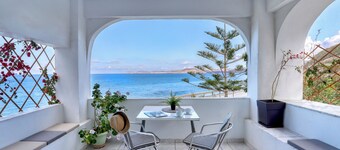 Blue Comfort Apartments Sitia