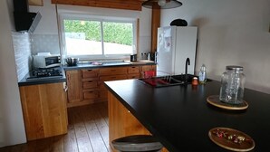 Uklassifisert bilde, 4 av 12, knapp