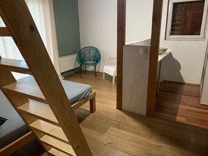 3 間睡房、床單