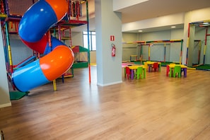 Children’s play area – indoor