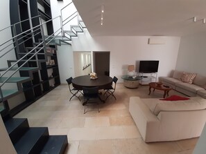 Interior - Luxury Premium Suite (Santa Maria di Leuca)