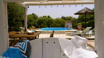 Piscina externa sazonal