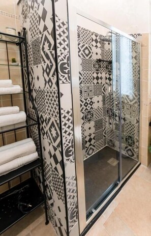 Villa | Badezimmer