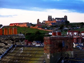 Exterior - Stunning Whitby Penthouse Apartment with Abbey View (Whitby)