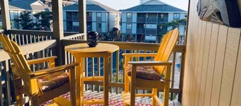 Conveniently located next to Le Volte Event Center on the west end of OIB.