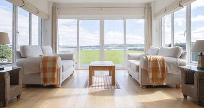 Cliff Lodge - Best views in Liscannor!