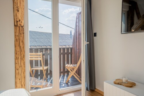 HIŠA NA VOGALU (AP.4) Studio w/ balcony, near Bled