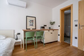 1 bedroom, travel crib, free WiFi, bed sheets