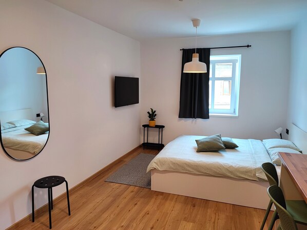 1 bedroom, travel crib, free WiFi, bed sheets