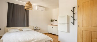 Cozy, bright studio near Bled