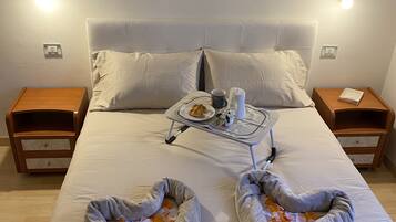 1 Schlafzimmer, Zimmersafe, Bügeleisen/Bügelbrett, Reisekinderbett
