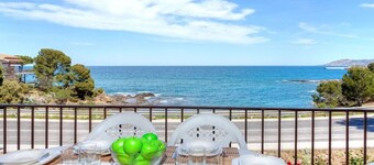 BT Apartments in Llanca