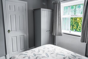 Habitación básica doble | Wifi gratis y ropa de cama