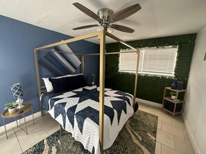 2 bedrooms, in-room safe, iron/ironing board, free WiFi - 7 mins to the beach (Delray Beach)