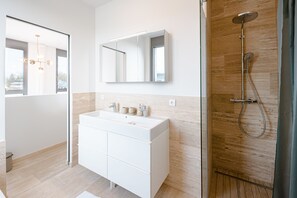 Apartment | Bathroom | Shower, free toiletries, hair dryer, towels - Inviting 2BR Apt in Ville Haute District (Luxembourg City)