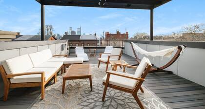 Luxury Downtown Mansion! Garage Parking! Roofdeck!