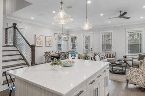 House | Private kitchen | Fridge, microwave, oven, stovetop - 30A Beach House - Lotus by the Sea (Panama City Beach)