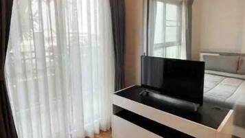 1 bedroom, WiFi, wheelchair access