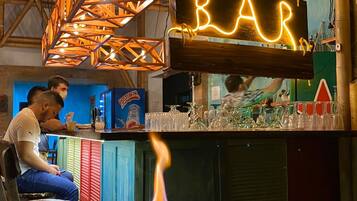 Snack bar