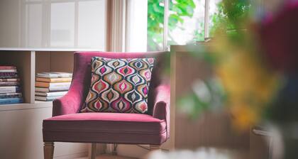 Rare Find: Luxe South Kensington House + Private Garden.
Booking now for 2026