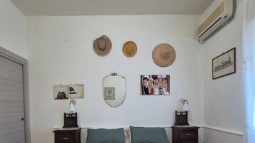 3 bedrooms, desk, iron/ironing board, travel crib