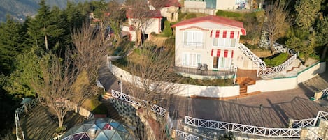 Façade de lâhĂ©bergement