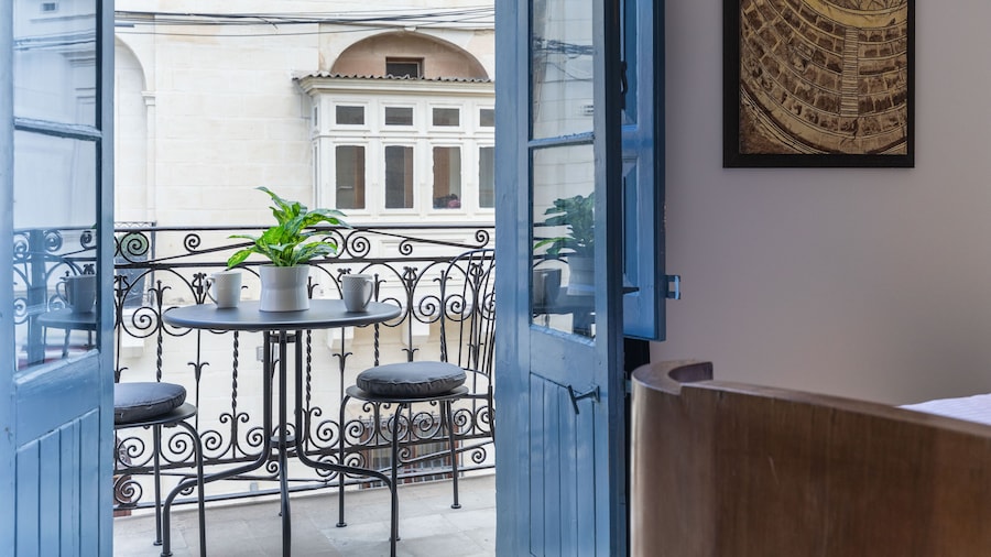 Mosta Dome B&B
