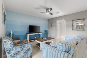 تلفزيون ذكي، مدفأة، ألعاب فيديو