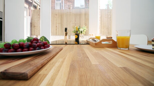 Dining room - Empire House by Tŷ SA - LARGE 6 Bed in  (Newport)