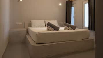1 bedroom, in-room safe, travel crib, free WiFi