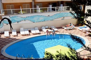 Outdoor pool - Moremar Hotel (Lloret de Mar)