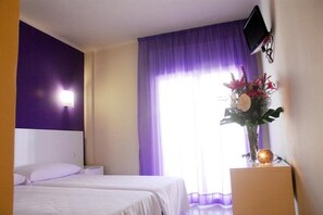 Room - Moremar Hotel (Lloret de Mar)