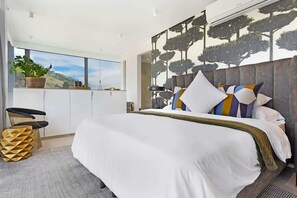 2 chambres, bureau, rideaux d’obscurcissement, fer et planche à repasser