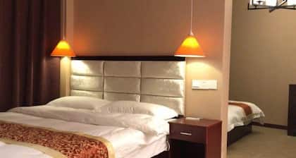 Sanbao Ruixiang Business Hotel