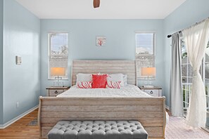 3 bedrooms, travel crib, free WiFi, bed sheets