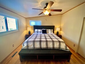 4 chambres, bureau, fer et planche à repasser, Wi-Fi gratuit