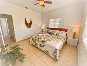 1 bedroom, desk, iron/ironing board, WiFi