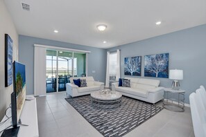 Televisión de pantalla plana y futbolito 