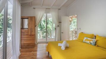 2 間睡房、可攜式嬰兒床、Wi-Fi、床單