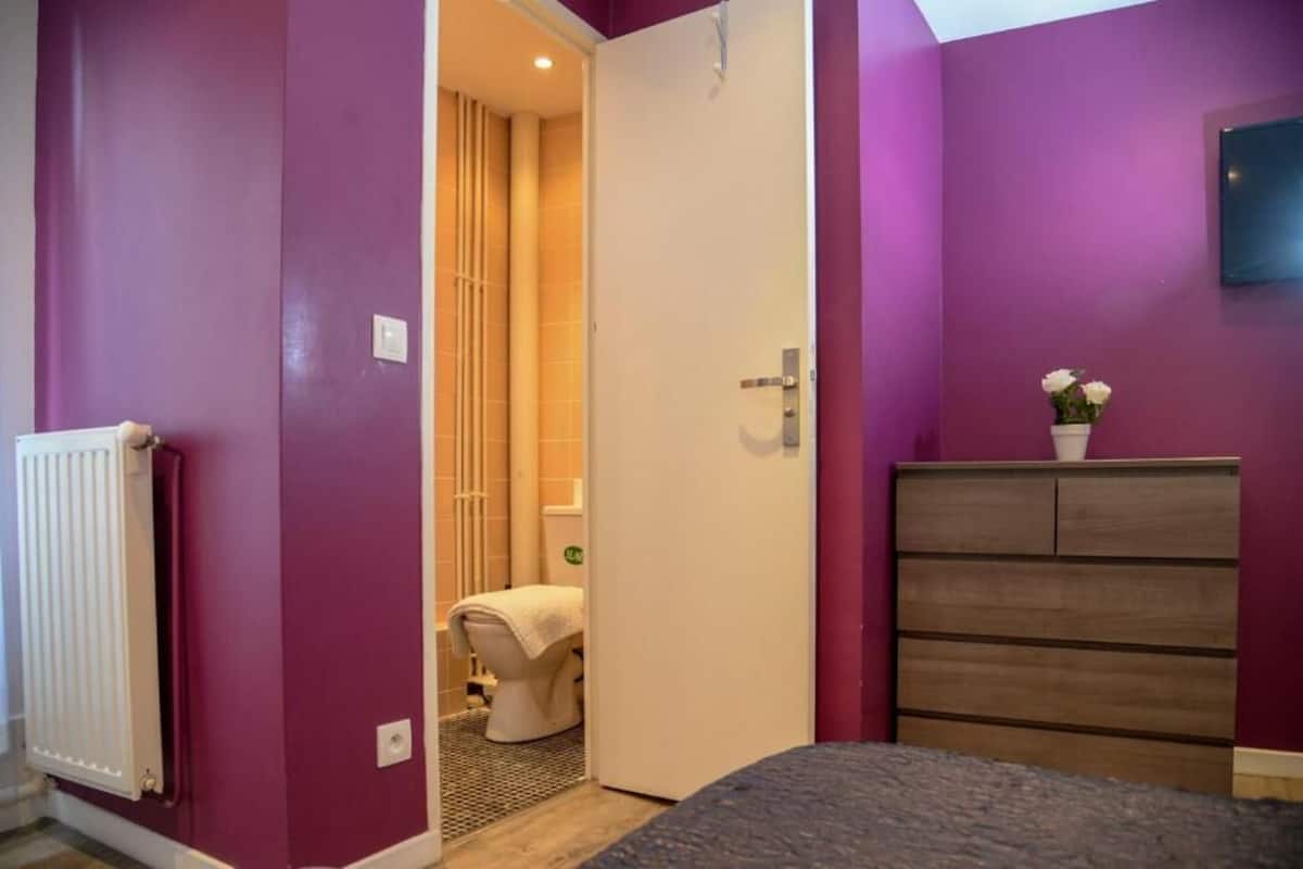 Room | Bathroom