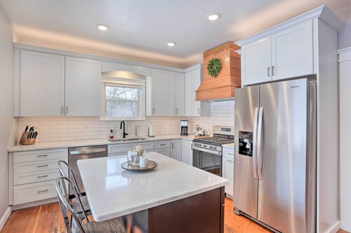 Home Near Downtown & Spearfish Canyon!