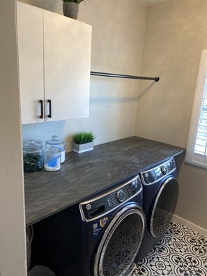 Laundry room - Family Friendly, Private Gym/Pool, Near Baseball/Football Stadiums, Fast Wi-Fi (Goodyear)