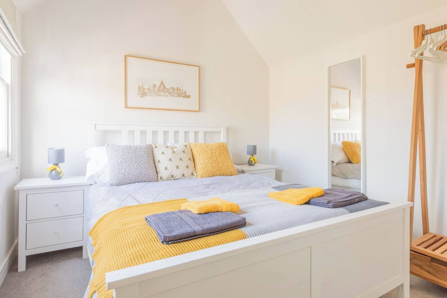 2 bedrooms, desk, iron/ironing board, free WiFi