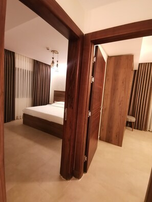 Family Suite | 1 bedroom, premium bedding, down comforters, minibar - Dara apartment hotel (Amman)