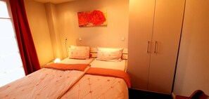 2 Schlafzimmer, WLAN